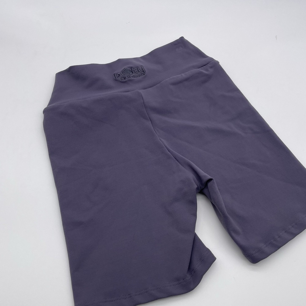 Boty by Brabants Lavender Shorts Size Small/XS‎